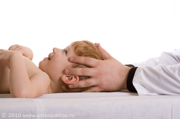 Остеопатическое лечение задержки развития ребенка